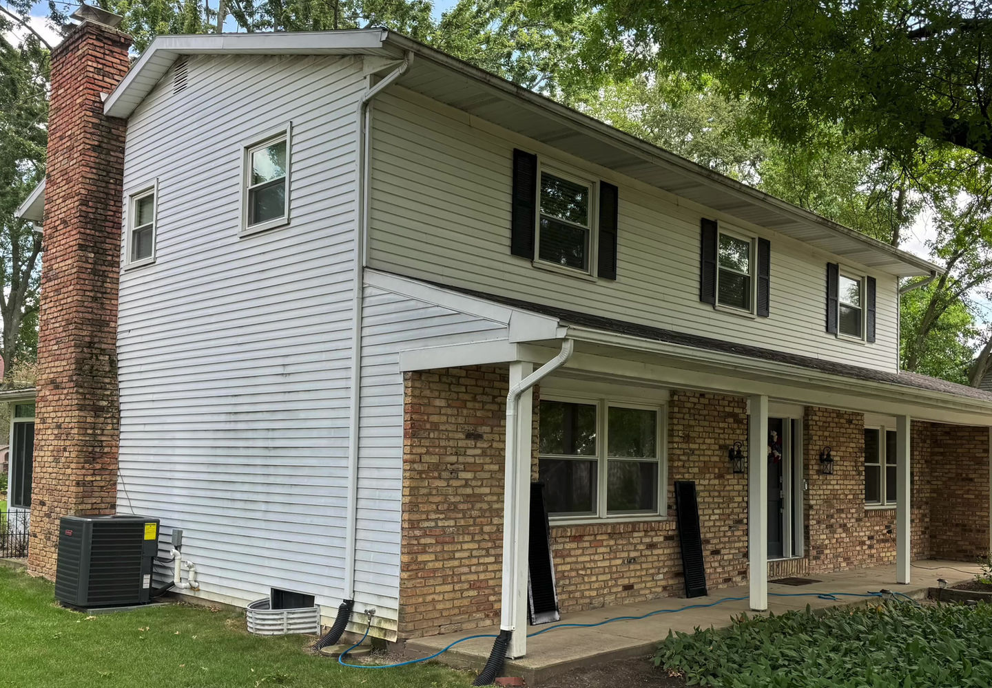 Rock Roofing LLC website imagery